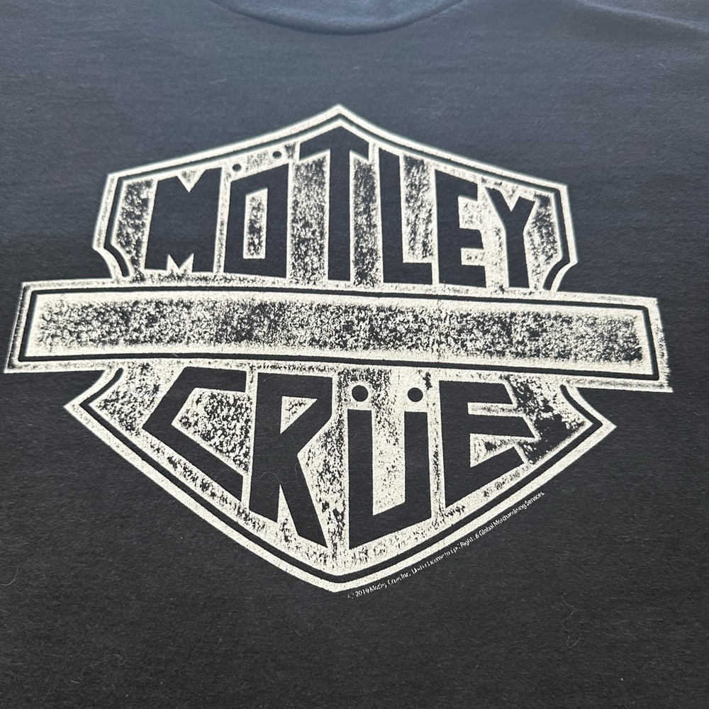 Graphic t-shirt